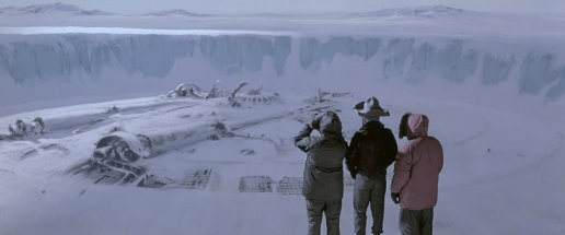 The_buried_UFO_(The_Thing_-1982)