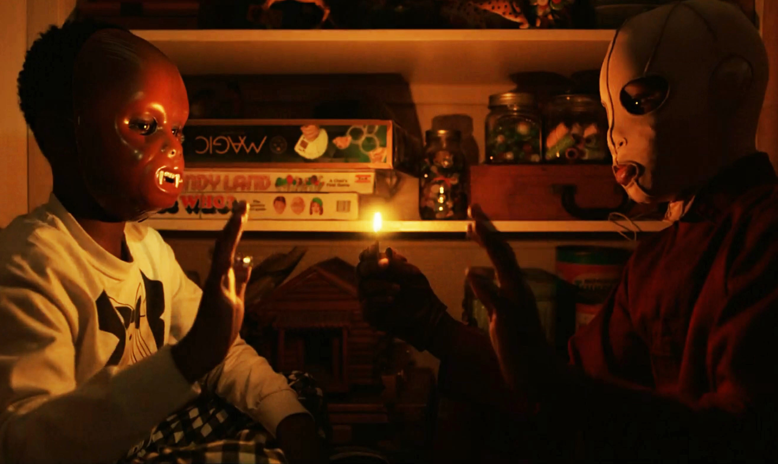 Us Move ‘Us’ (2019): Jordan Peele’s Horror Expands | Express Elevator to Hell